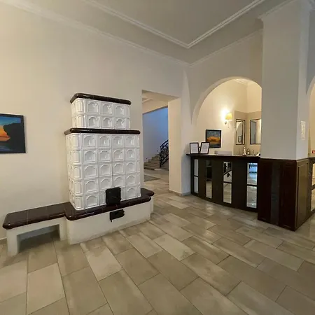 Nocleg ze śniadaniem Jokai 3*