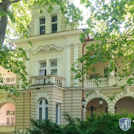 住宿加早餐酒店 Jokai 希欧福克