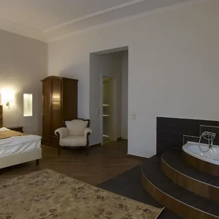 住宿加早餐酒店 Jokai